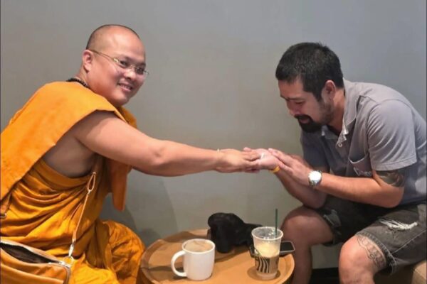 ပေါက်ကိုယ်တော်နှင့် နှုတ်ခမ်းမွှေး တွေ့ဆုံမှု ထိုင်းရောက် တော်လှန်ပြည်သူများ သတိထားစရာဖြစ်လာ