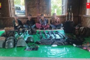 ကနီမြို့နယ်၊ ချောင်းမရွာကို စစ်ကြောင်းထိုးလာသည့် စစ်တပ်ကို တိုက်ခိုက်မှု စစ်သား ၃ ဦး သေဆုံးပြီး ၄ ဦး အရှင်မိကာ လက်နက် ၇ လက် သိမ်းဆည်းရရှိ